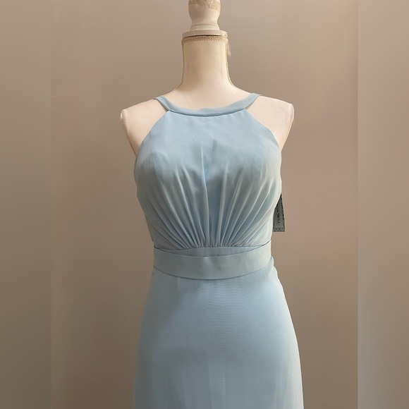 🌟3x Host Pick🌟Women’s Blue Christina Wu Chiffon Gown - Picture 3 of 12